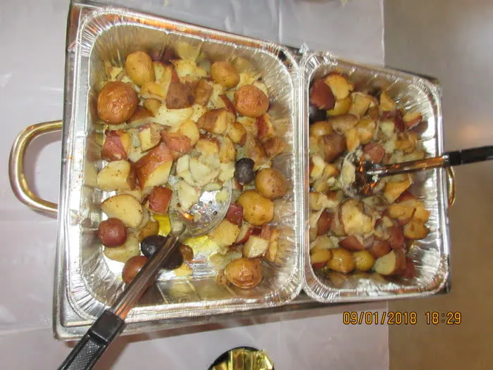 Salt potatoes side dish tray